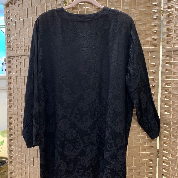 🔮 HOST PICK 🔮 Witchy goth vintage black jacquard long jacket - Picture 2 of 6